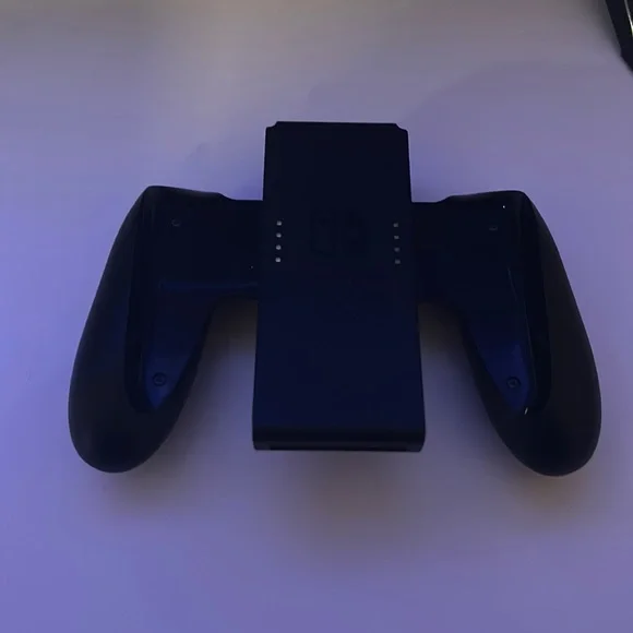 Nintendo controller - Picture 1 of 1